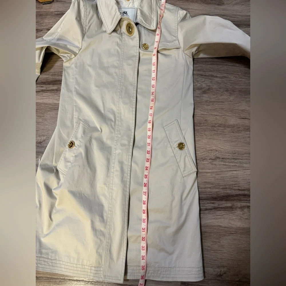 Coach Beige Trench Coat Gold Hardware Signature Lining size M